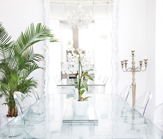 Low Iron Clear Glass Tables
